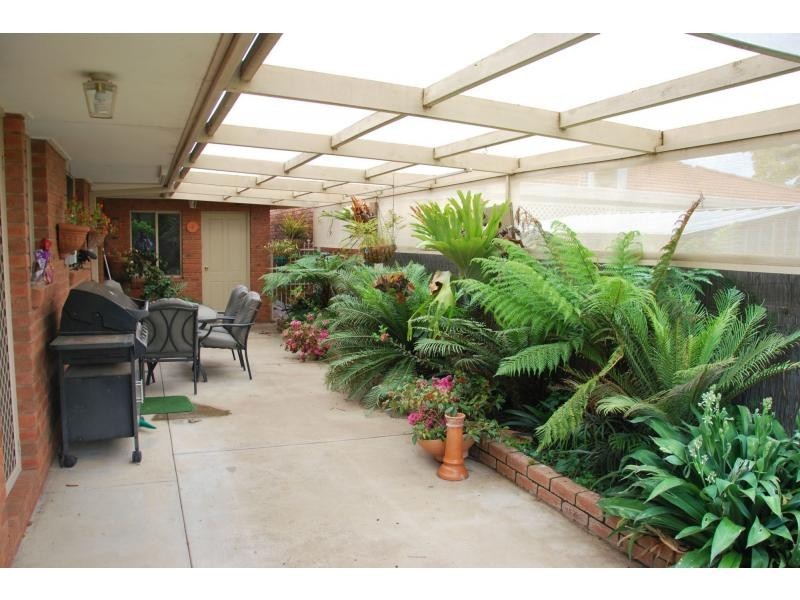 15 Hovell Court, Cobram VIC 3644