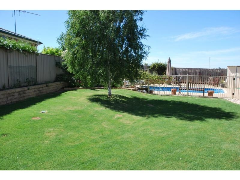 5 Collina Court, Cobram VIC 3644
