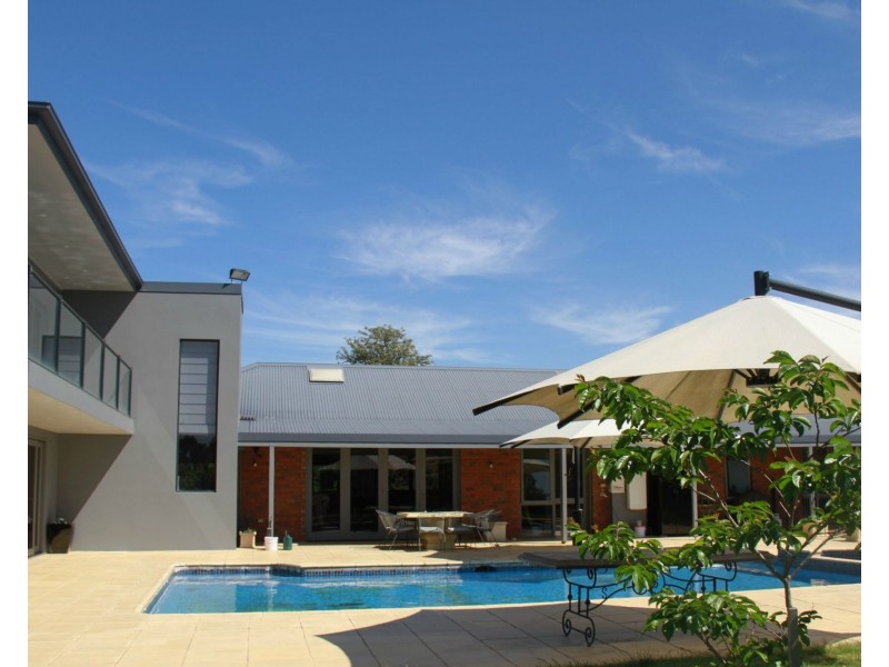 36-38 Barinya Street, Barooga VIC 3644