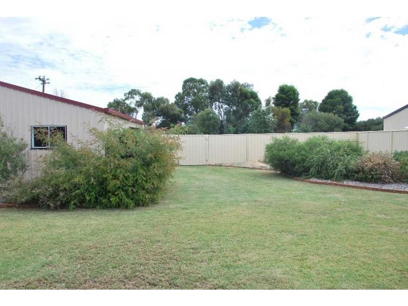 3 Victoria Avenue, Barooga NSW 3644