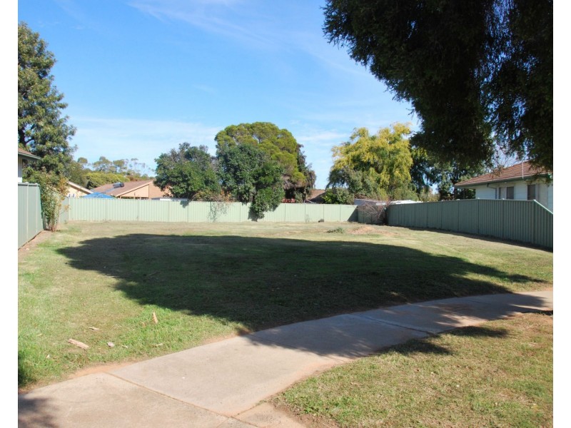 5 Cedar Court, Cobram VIC 3644
