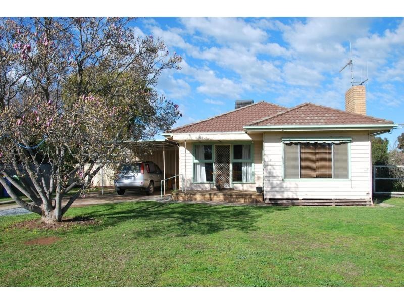 39 Karook Street, Cobram VIC 3644