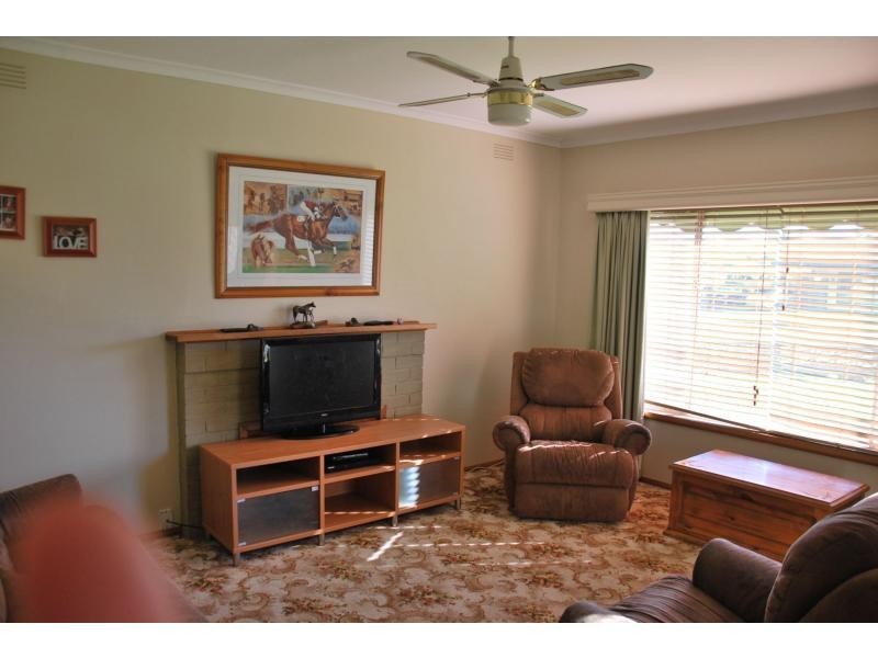 39 Karook Street, Cobram VIC 3644