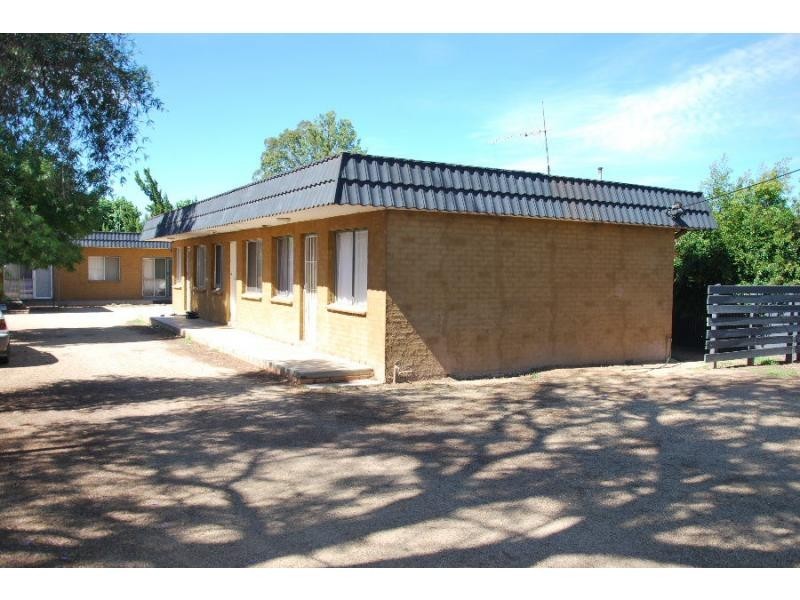 4/16 Mookarii Street, Cobram VIC 3644