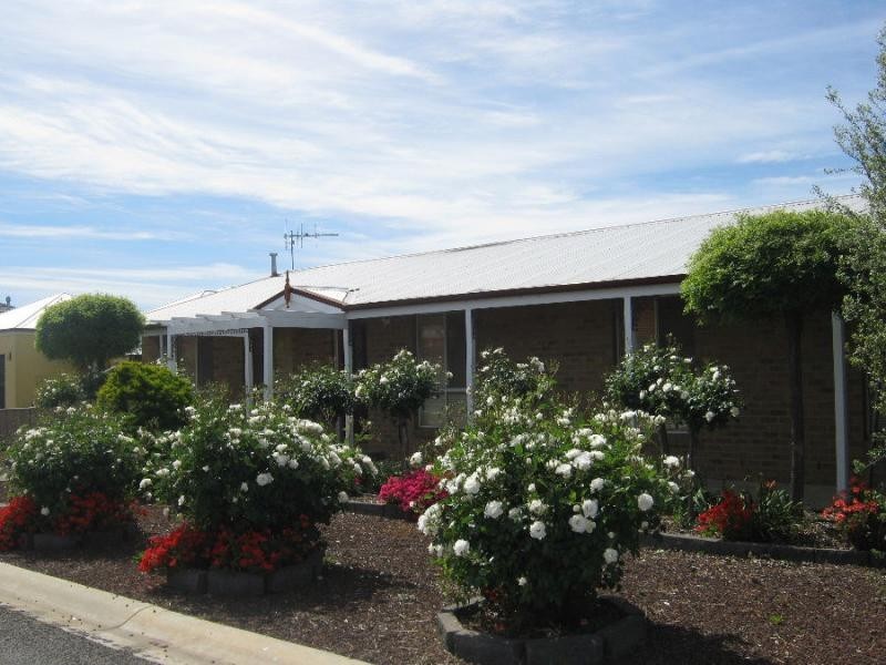 32 Sturt Street, Cobram VIC 3644