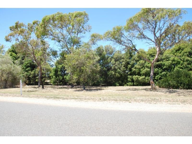 367 Singapore Road, Yarroweyah VIC 3644