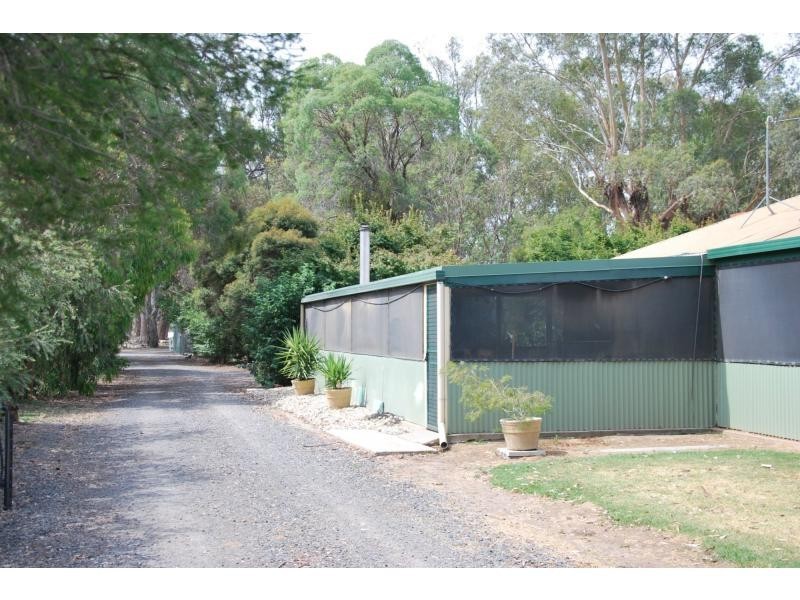 310 Greens Lane, Koonoomoo VIC 3644