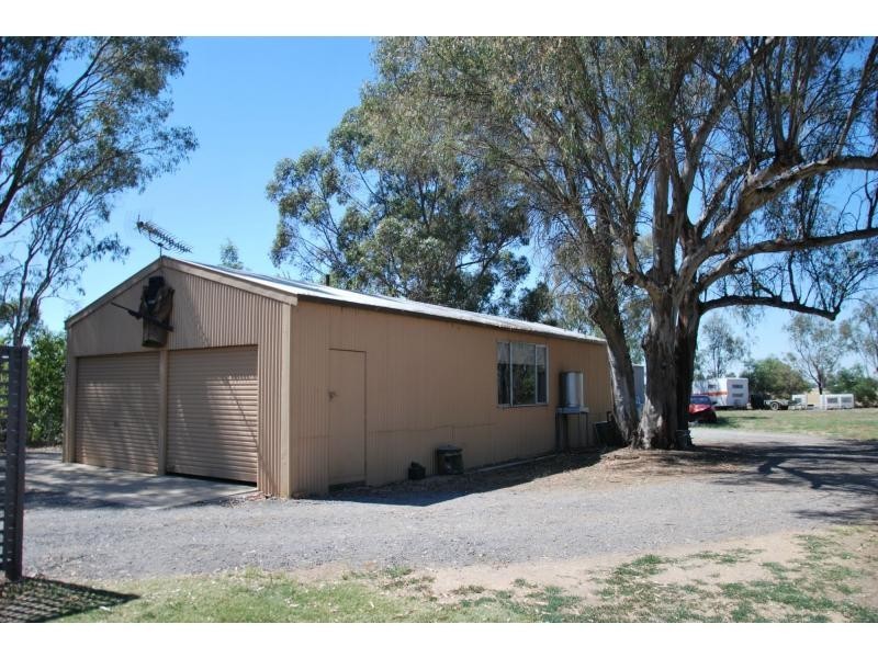 6 William Street, Bearii VIC 3641