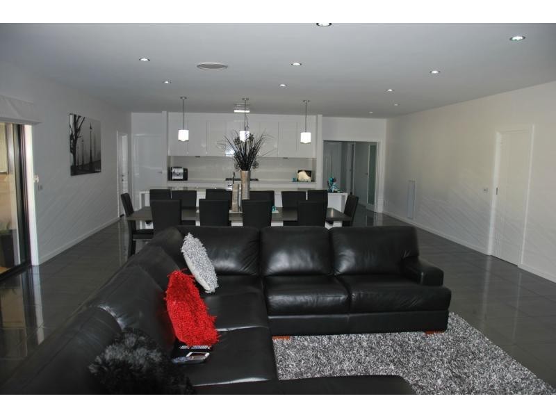 18 Bisogni Drive, Cobram VIC 3644