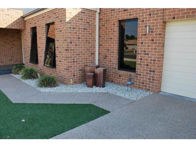 1 Grasso Drive, Cobram VIC 3644