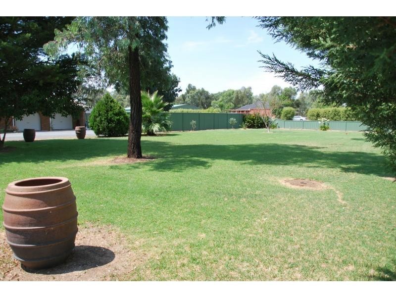 L1-33 Catona Crescent, Cobram VIC 3644
