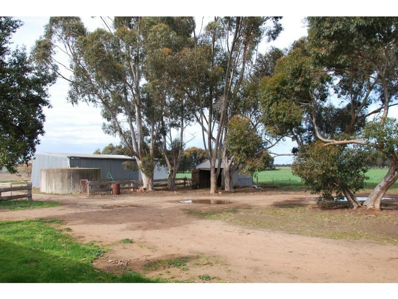 276 Back Barooga Road, Barooga VIC 3644