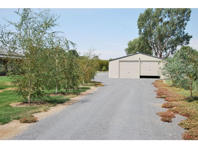 4 Muscara Court, Yarroweyah VIC 3644