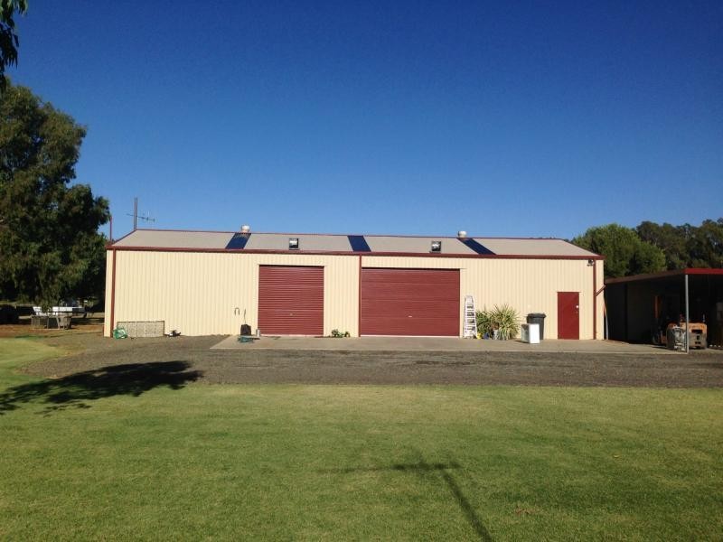 21 Ritchie Road, Cobram VIC 3644