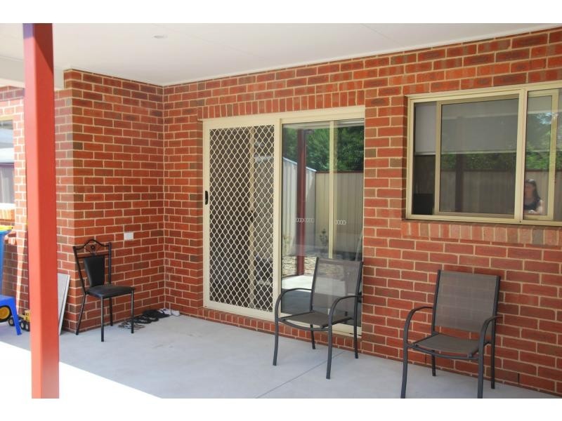 5B Glenavon Avenue, Cobram VIC 3644