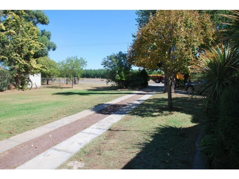 73 Cobram South Road, Cobram VIC 3644
