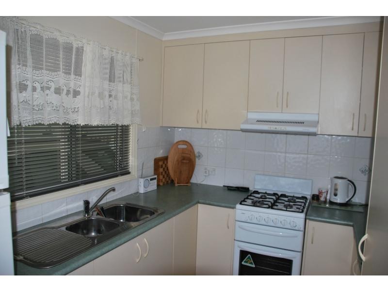 37 Lakeside Drive, Oasis Village, Cobram VIC 3644