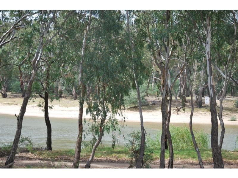 7 Rivergum Court, Cobram VIC 3644