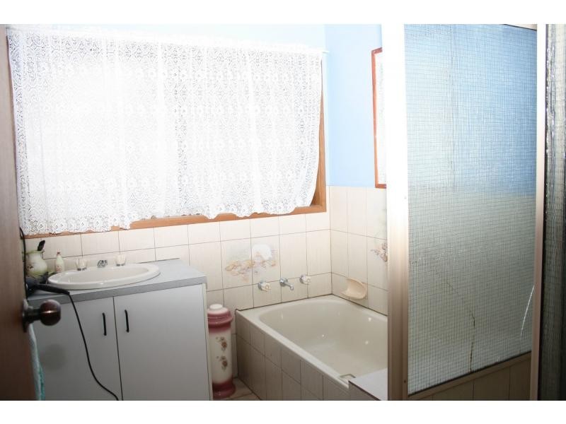 8 Karook Street, Cobram VIC 3644