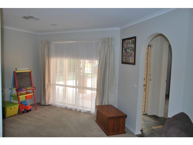 18 Wills Street, Cobram VIC 3644