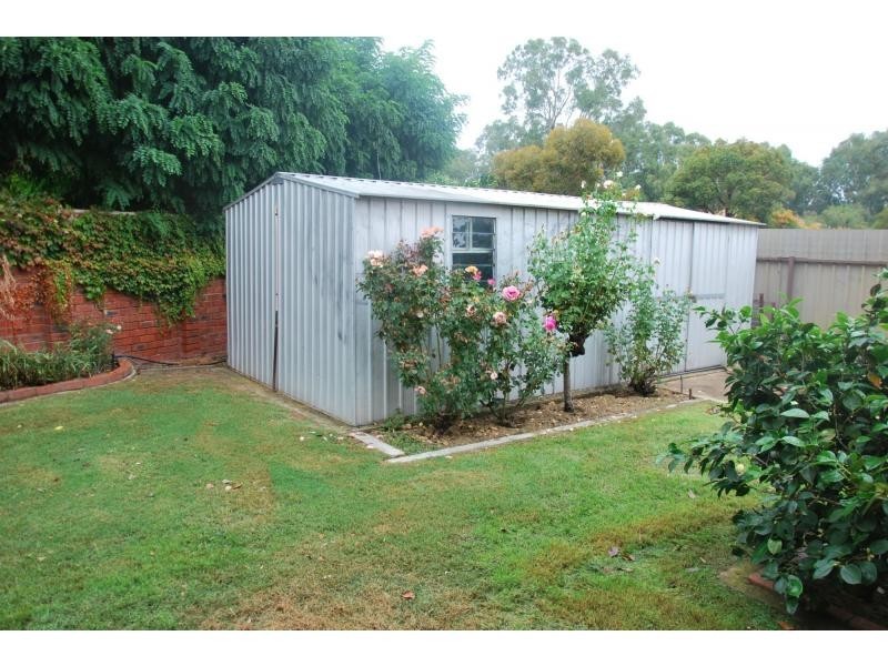 5 Athol White Court, Tocumwal NSW 2714