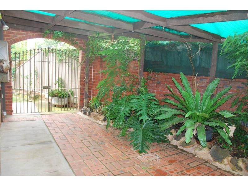 5 Athol White Court, Tocumwal NSW 2714