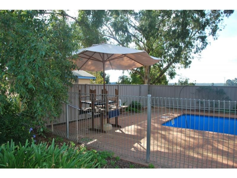 9 Cemetery Road, Cobram East VIC 3644