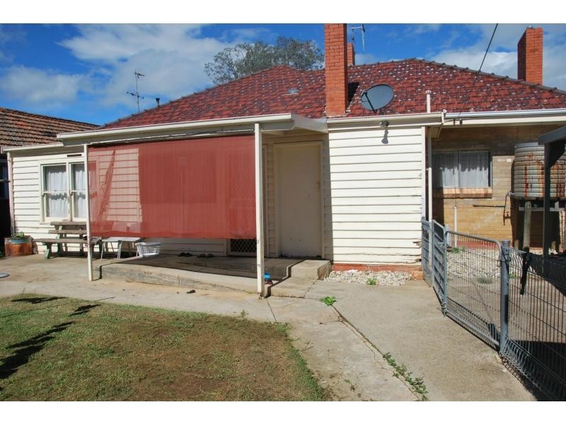 18 Broadway Street, Cobram VIC 3644