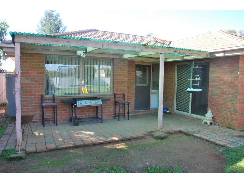 6 Waang Street, Katamatite VIC 3649