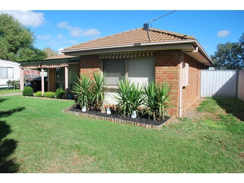 6 Waang Street, Katamatite VIC 3649