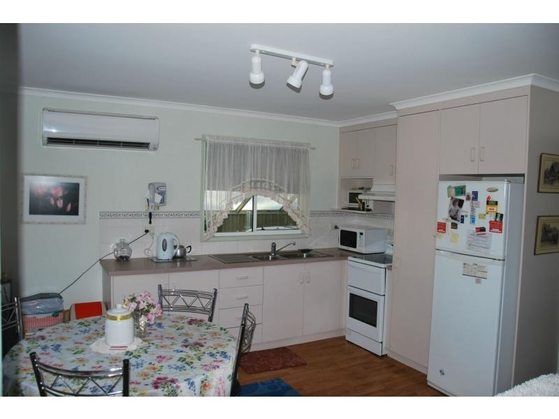 20 Allanna Street, Oasis Village, Cobram VIC 3644