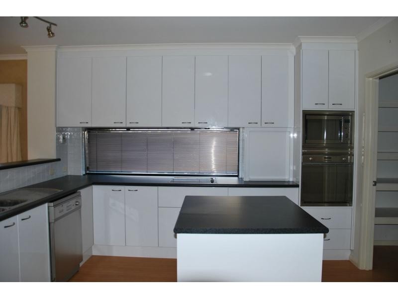9 Gattuso Drive, Cobram VIC 3644