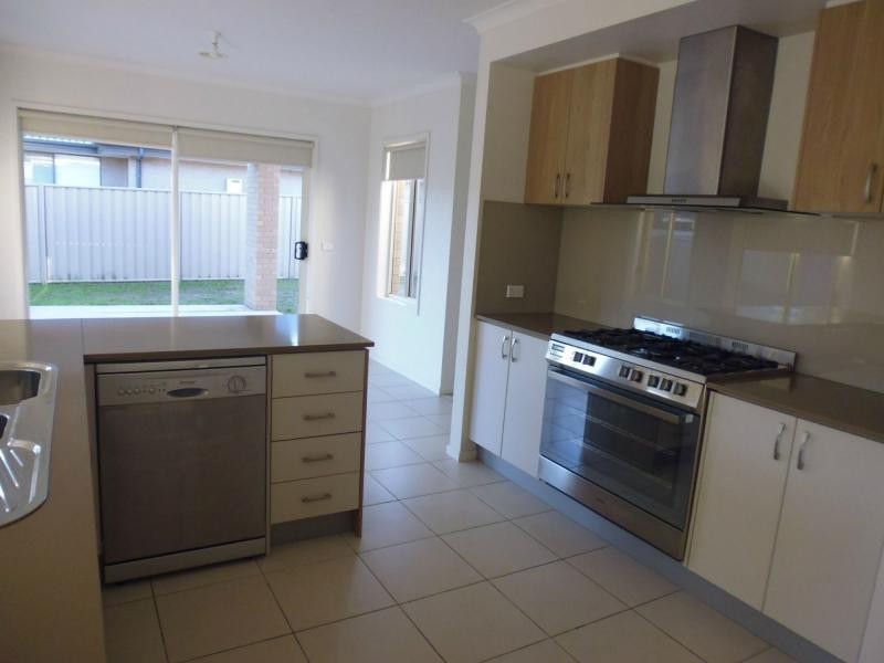 27 Takari Street, Barooga NSW 3644