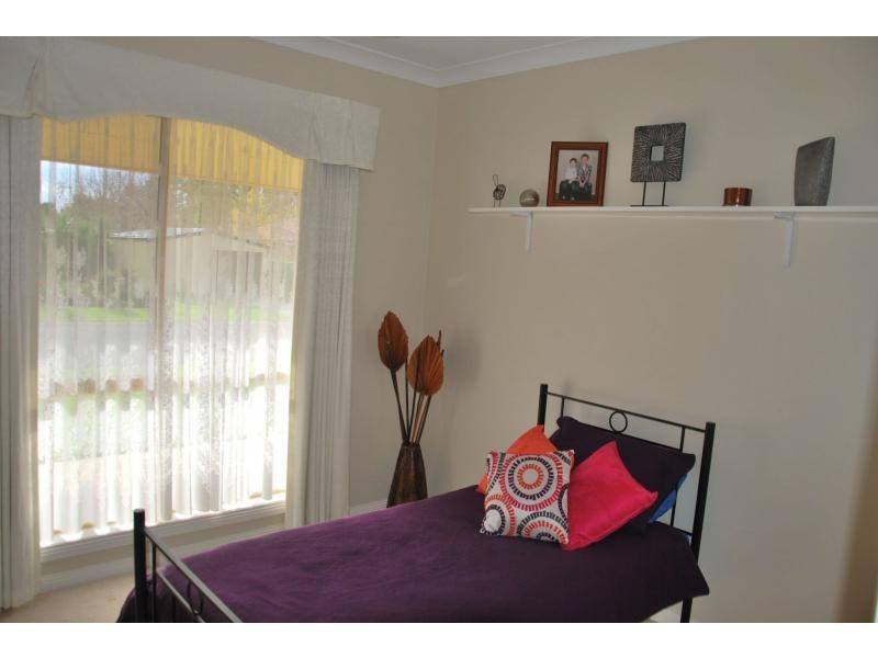 1 Orange Grove, Barooga NSW 3644