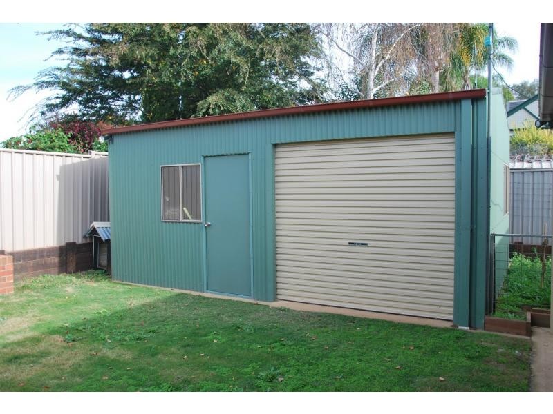 1 Orange Grove, Barooga NSW 3644