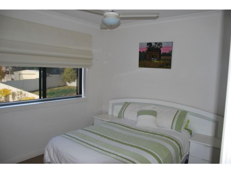 42 Lawson Drive, Barooga NSW 3644