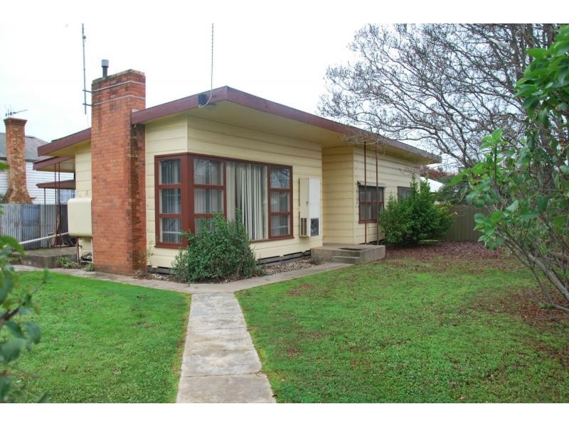 9 Boorin Street, Cobram VIC 3644