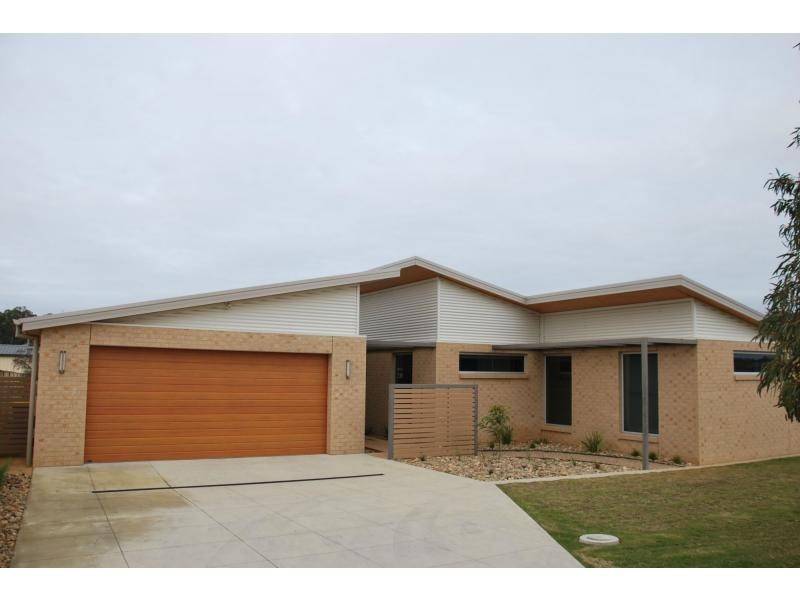 23 Scenic Drive, Cobram VIC 3644