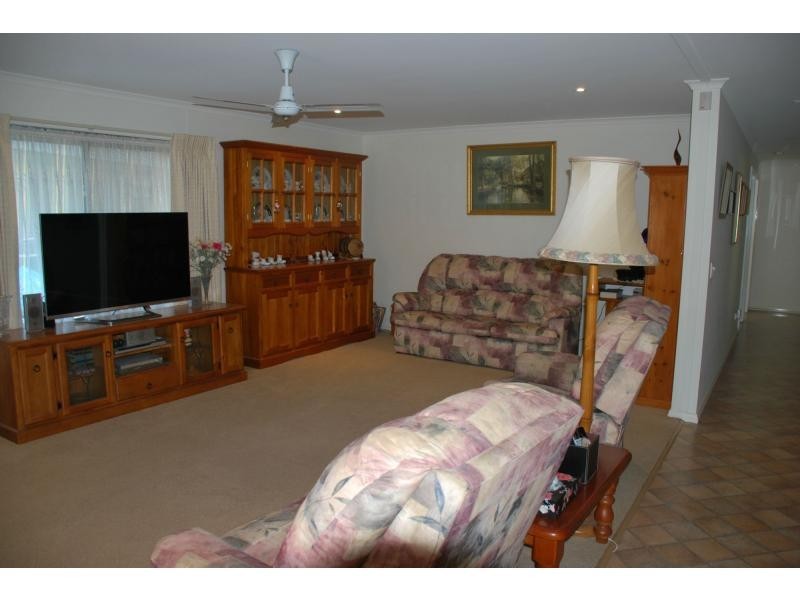 26 Lakeside Drive, Oasis Village, Cobram VIC 3644