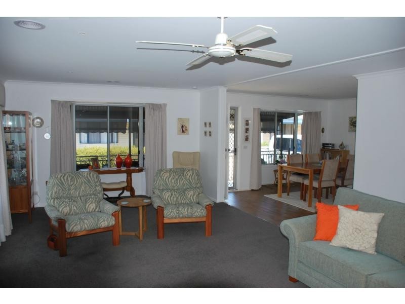 56 Oasis Drive, Oasis Village, Cobram VIC 3644