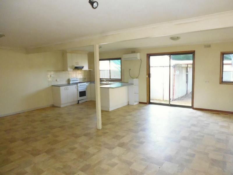 23-25 Beek Street, Katamatite VIC 3649