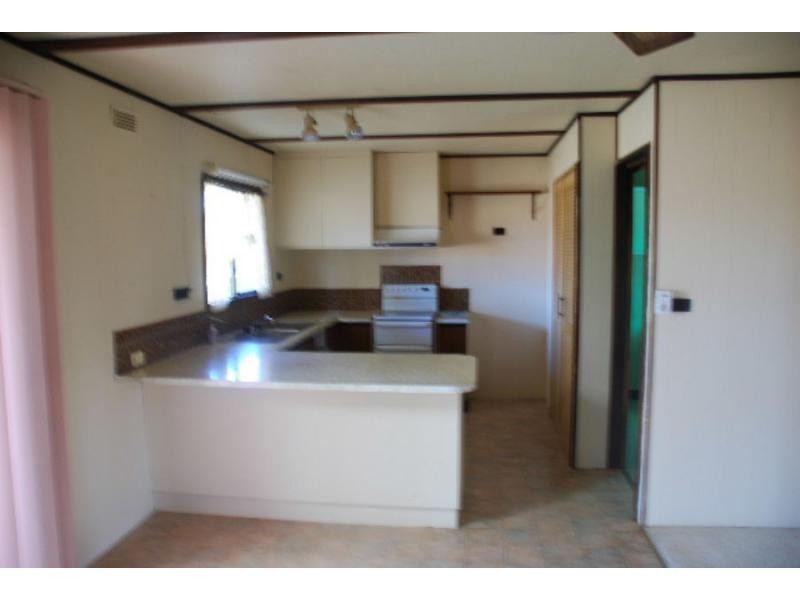 36 Kamarooka Street, Barooga NSW 3644