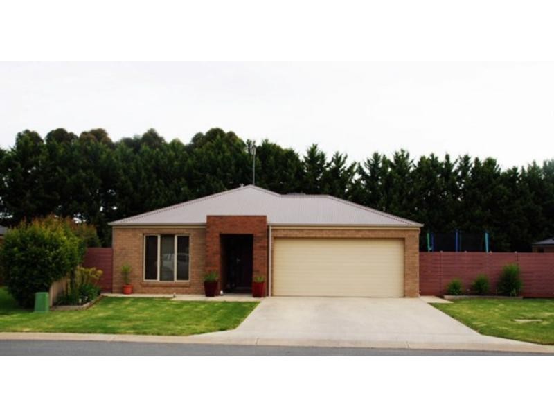 6 Beverley Place, Barooga NSW 3644