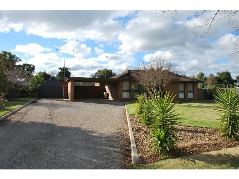 43 Budd Street, Berrigan NSW 2712