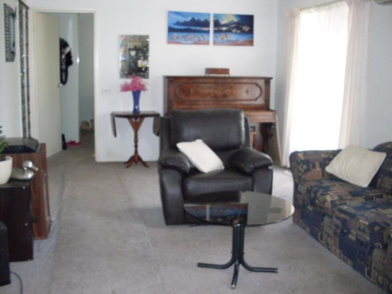 10 Hotchin Street, Katamatite VIC 3649