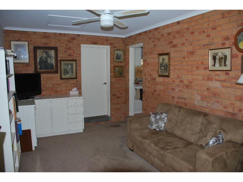 31 Banker Street, Barooga VIC 3644