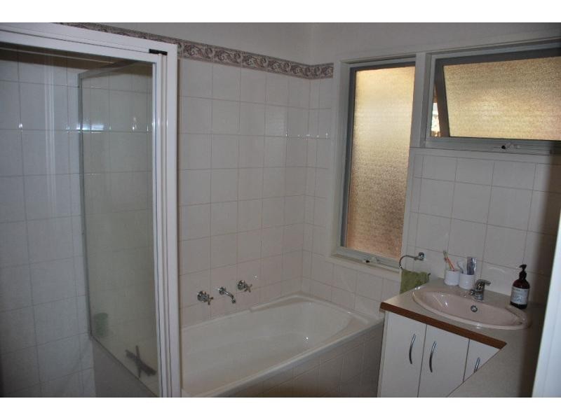 31 Banker Street, Barooga VIC 3644