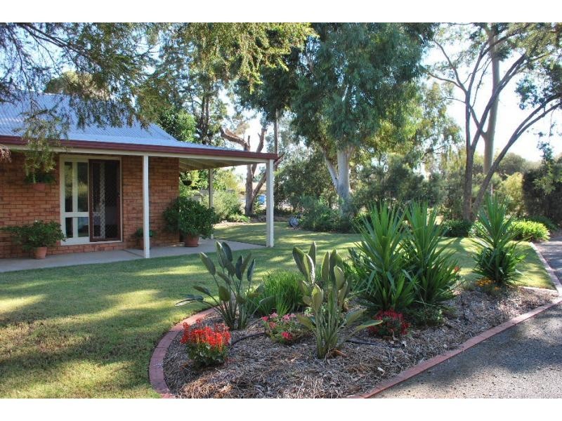 31 Banker Street, Barooga VIC 3644