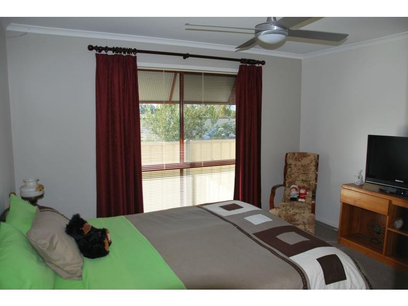 2 Savanna Street, Green Palms Village, Cobram VIC 3644