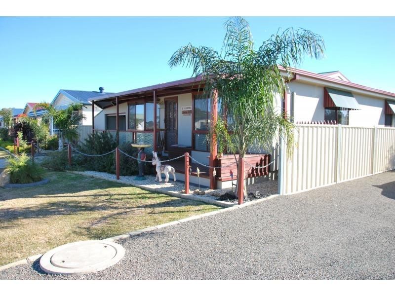 2 Savanna Street, Green Palms Village, Cobram VIC 3644